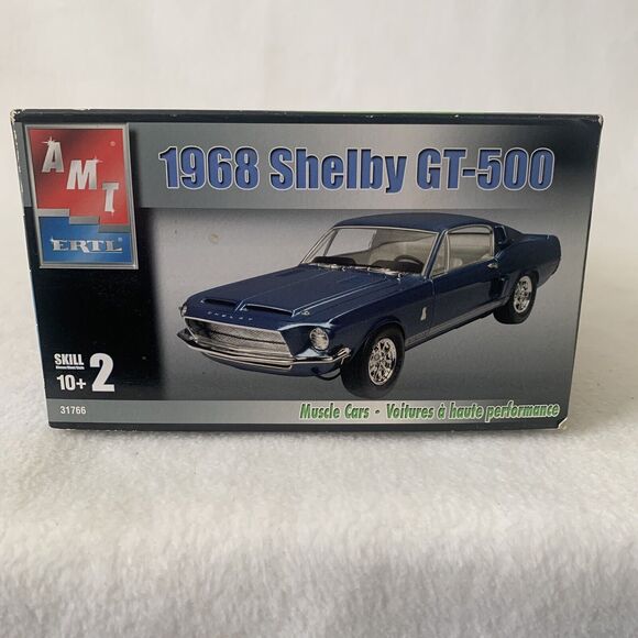 AMT ERTL 1968 Shelby GT-500 1/25 Scale Model Kit #31766 Open Box 2004 - Picture 3 of 11
